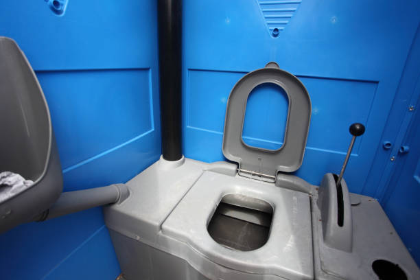 Best Portable restroom trailer rental  in Braham, MN