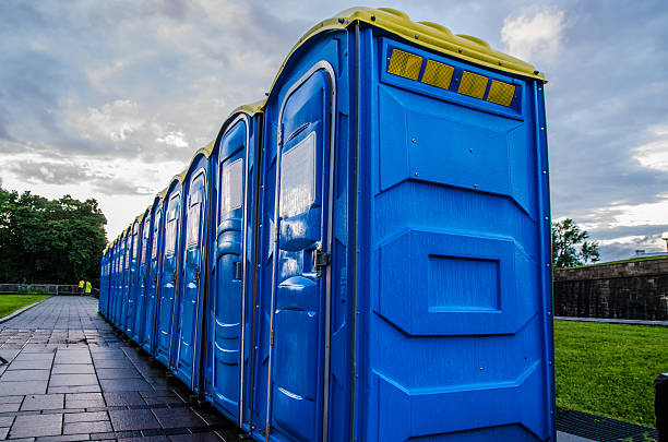 Best Portable restroom trailer rental  in Braham, MN